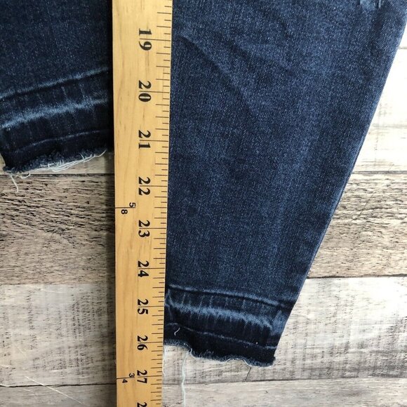 SPANX Distressed Ankle Skinny Jeans, Sz M, Medium Wash, Raw Hem, Stretch Pull on - Picture 11 of 11